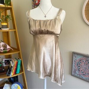 y2k champagne tank 🥂